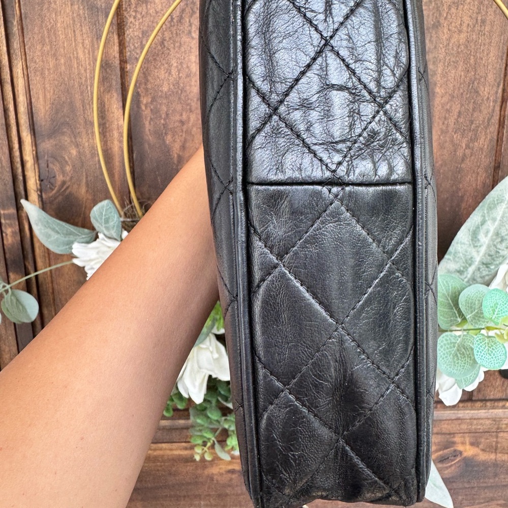 CHANEL Black Quilted Camera Bag with Iconic CC Logo - Picture 10 of 16